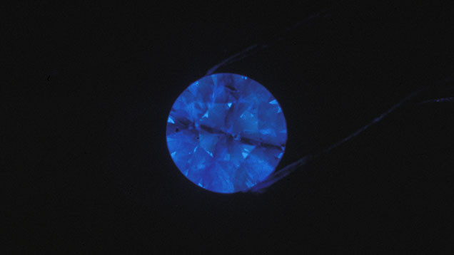 Laboratory-grown diamond under short-wave UV light Laboratory-grown diamond under short-wave UV light