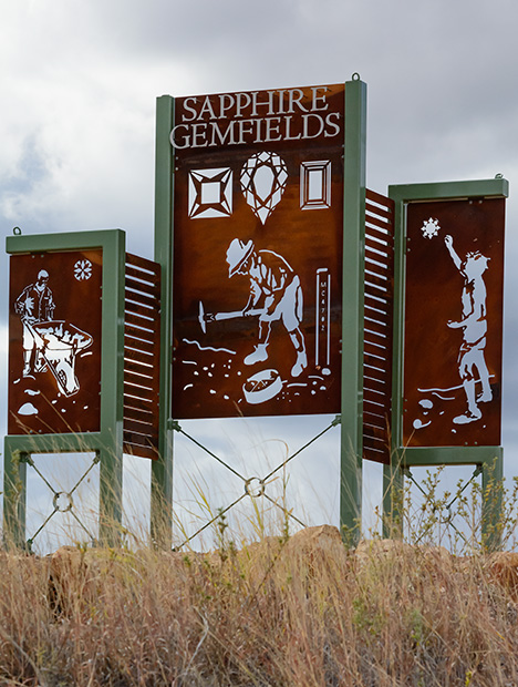 Iron art showing the sapphire gem fields Iron art showing the sapphire gem fields
