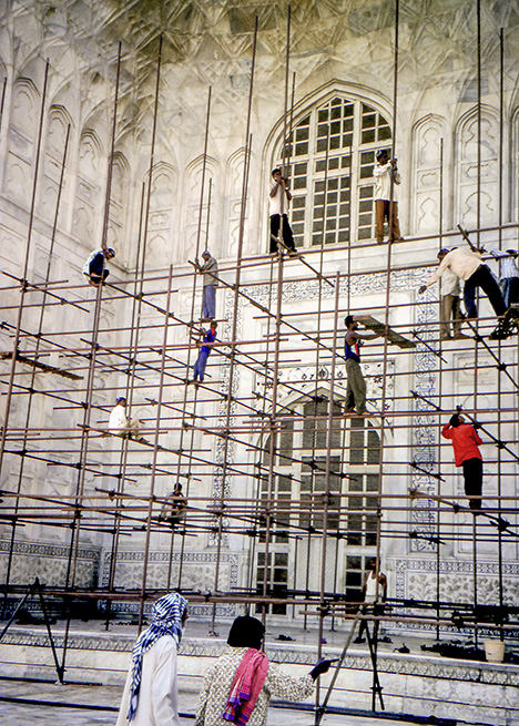 Cleaning of the Taj Mahal in 2002 Cleaning of the Taj Mahal in 2002