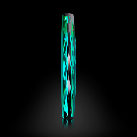 A 73.22 ct tourmaline fashioned into Avery’s Diamondback cut. A 73.22 ct tourmaline fashioned into Avery’s Diamondback cut.
