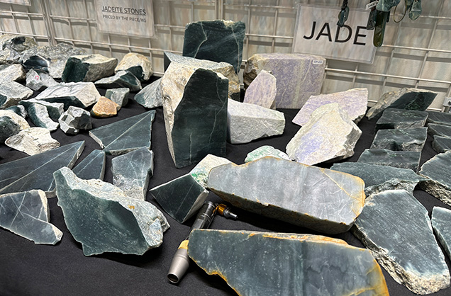 Figure 1. The rough Guatemalan jadeite jade sold by Yax Tun Minerals included blue, green, and lavender hues, with blue being the most prevalent. Photo by Tao Hsu; courtesy of Yax Tun Minerals. Figure 1. The rough Guatemalan jadeite jade sold by Yax Tun Minerals included blue, green, and lavender hues, with blue being the most prevalent. Photo by Tao Hsu; courtesy of Yax Tun Minerals.