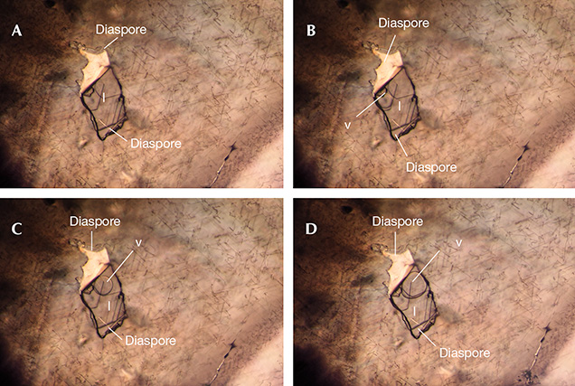Homogenization of CO2 in a sapphire’s fluid inclusion.