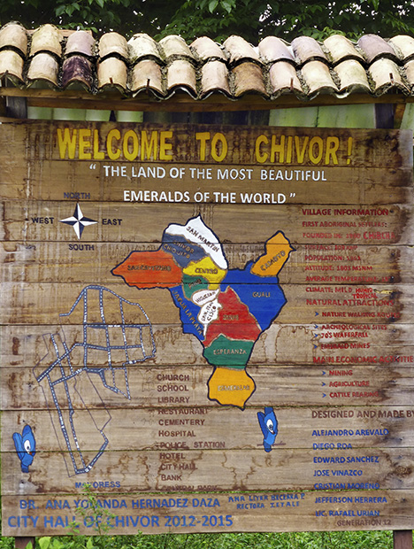 Sign welcoming visitors to the town of Chivor Sign welcoming visitors to the town of Chivor
