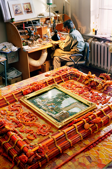 Craftsman in the Tsarskoye Selo Amber Workshop Craftsman in the Tsarskoye Selo Amber Workshop