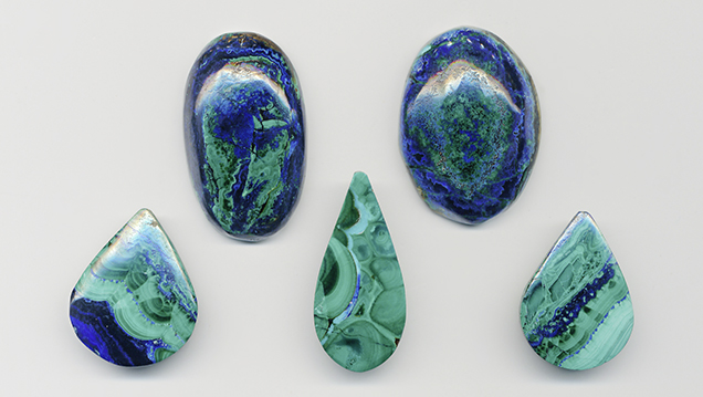 Azurite-malachite cabochons from Cochapata material. Azurite-malachite cabochons from Cochapata material.